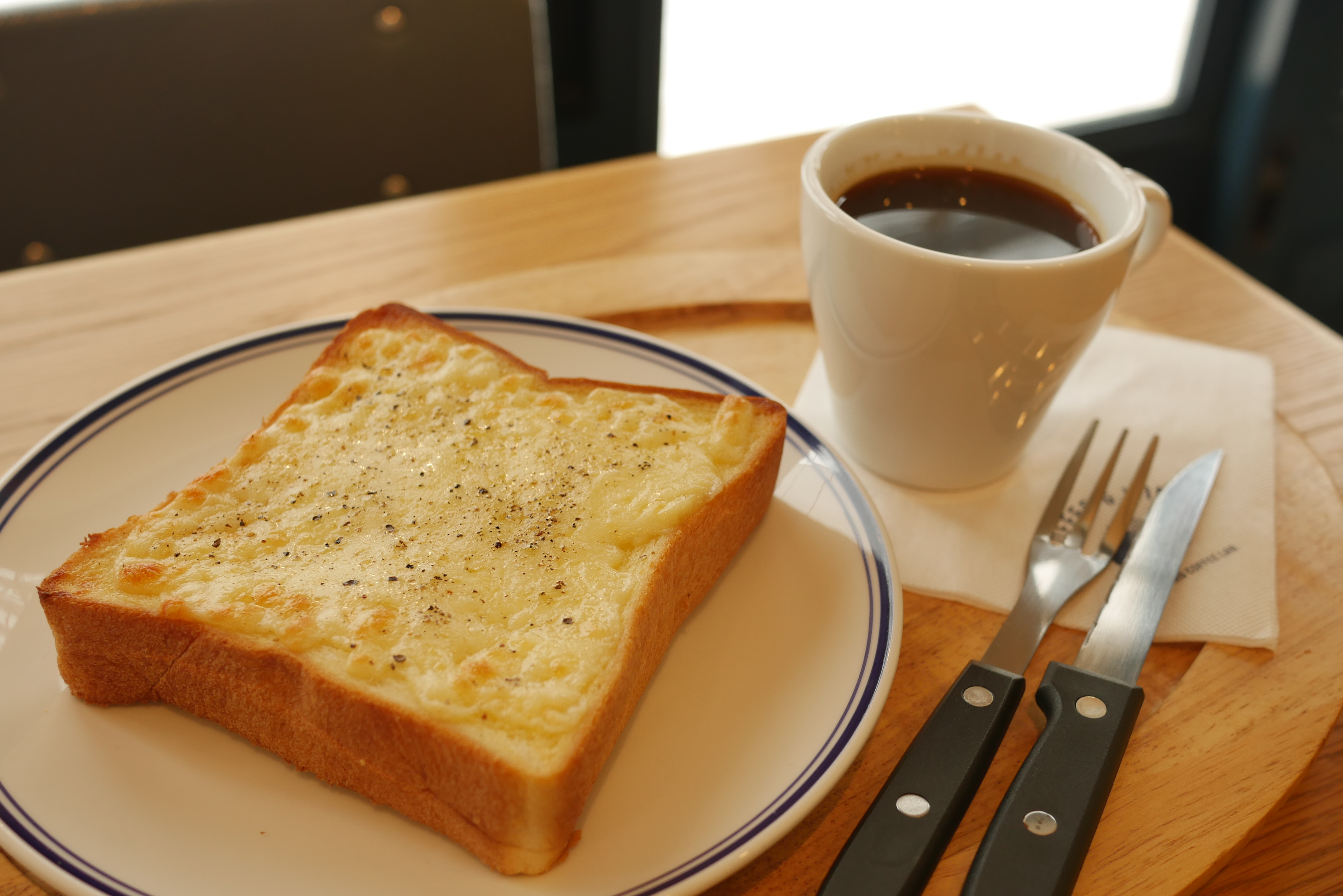 チーズトースト<br>Cheese toast