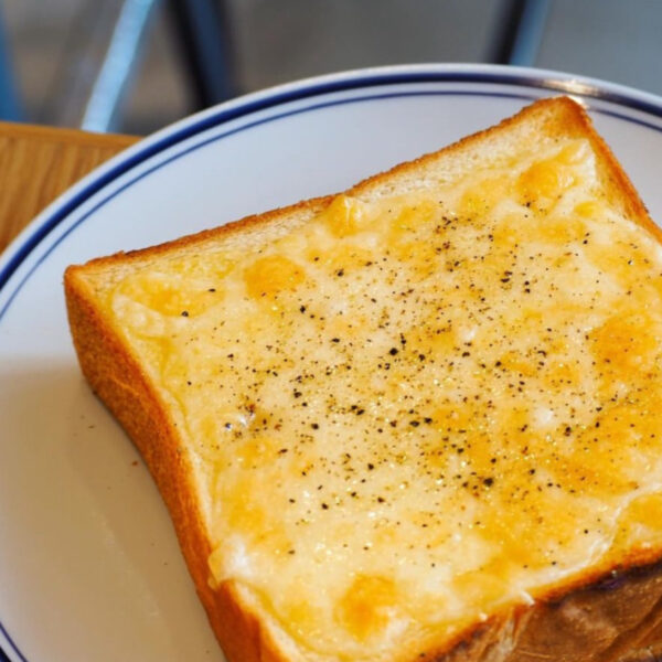 チーズトースト<br>Cheese toast