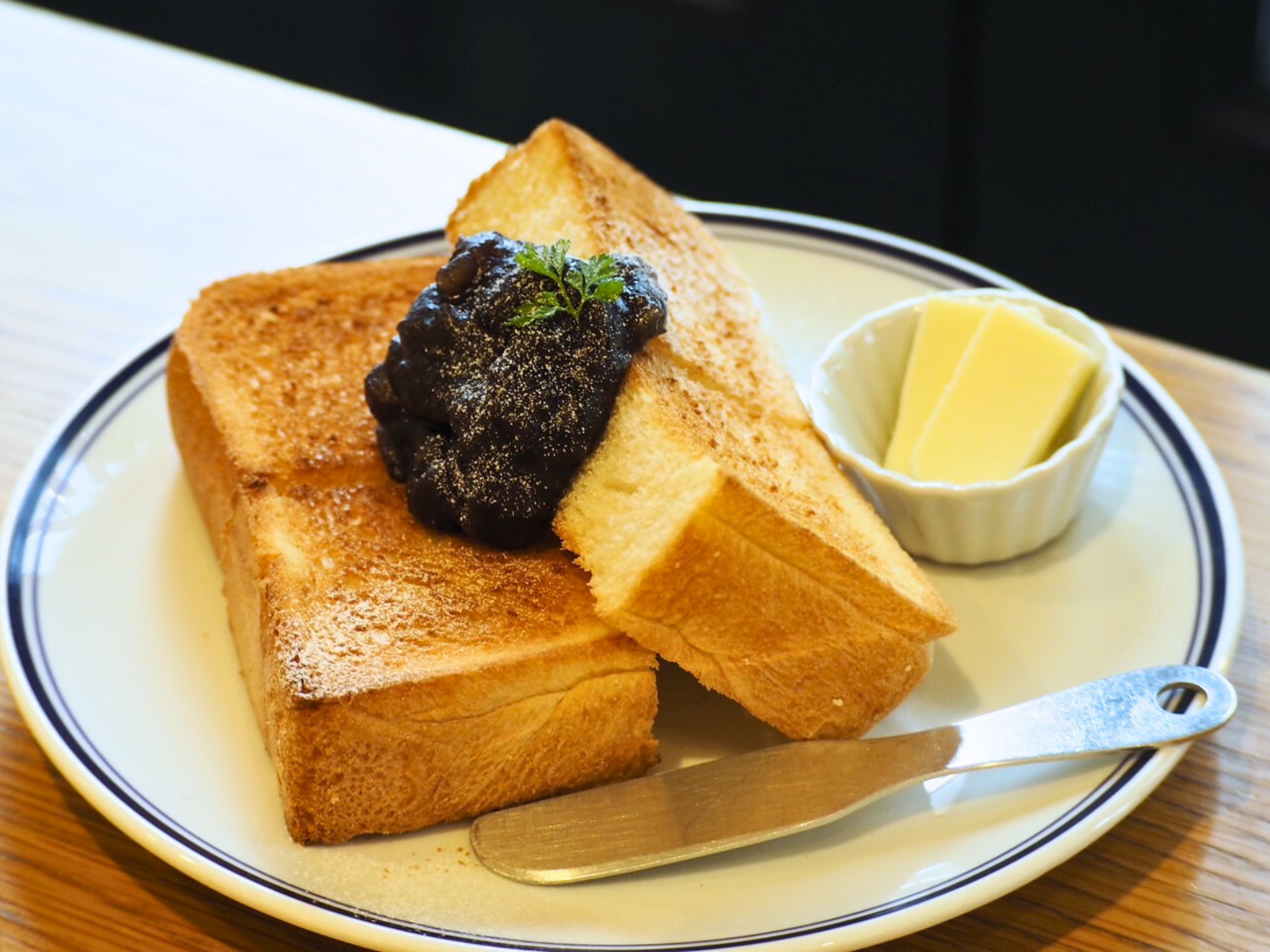 小豆トースト<br>Sweet bean paste Toast