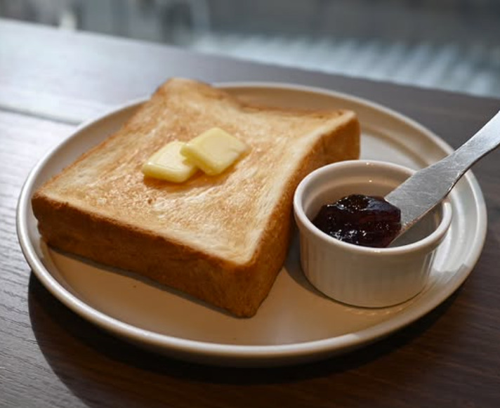 トースト<br>Toast